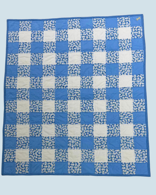 Daisy Gingham Quilt
