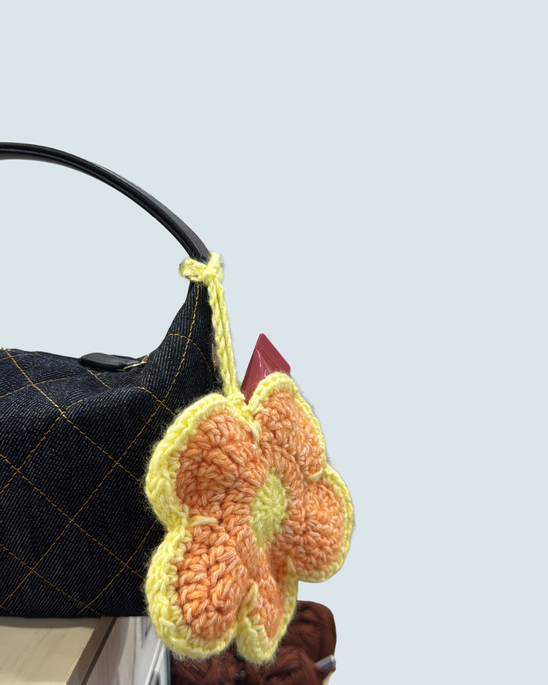 Daisy Crochet Charm – Set of 5 🌼