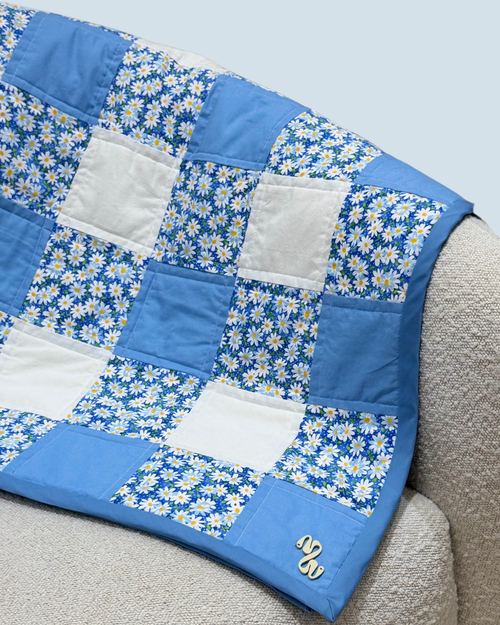 Daisy Gingham Quilt